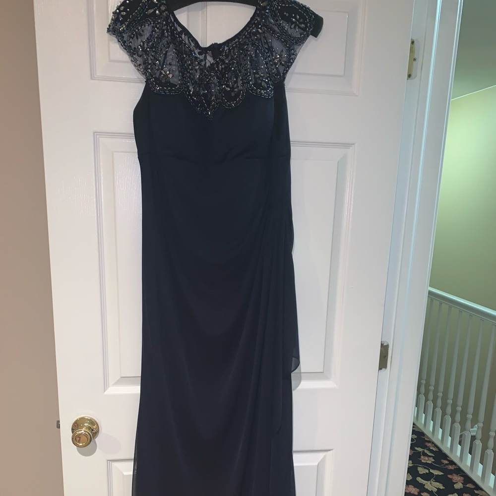 Women’s formal dress